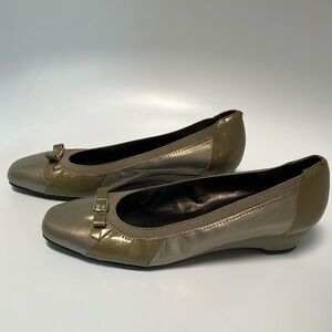 Mark Lema Classic Small heels Women’s size 6M
